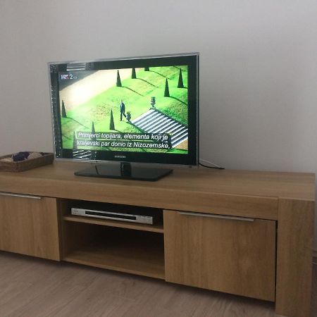 Apartment Cesarica Kültér fotó