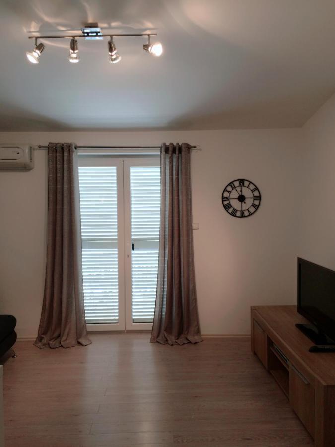 Apartment Cesarica Kültér fotó