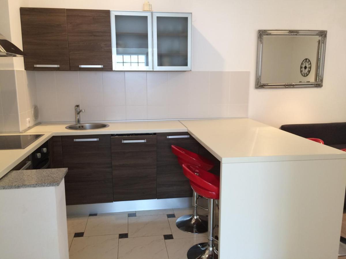 Apartment Cesarica Kültér fotó